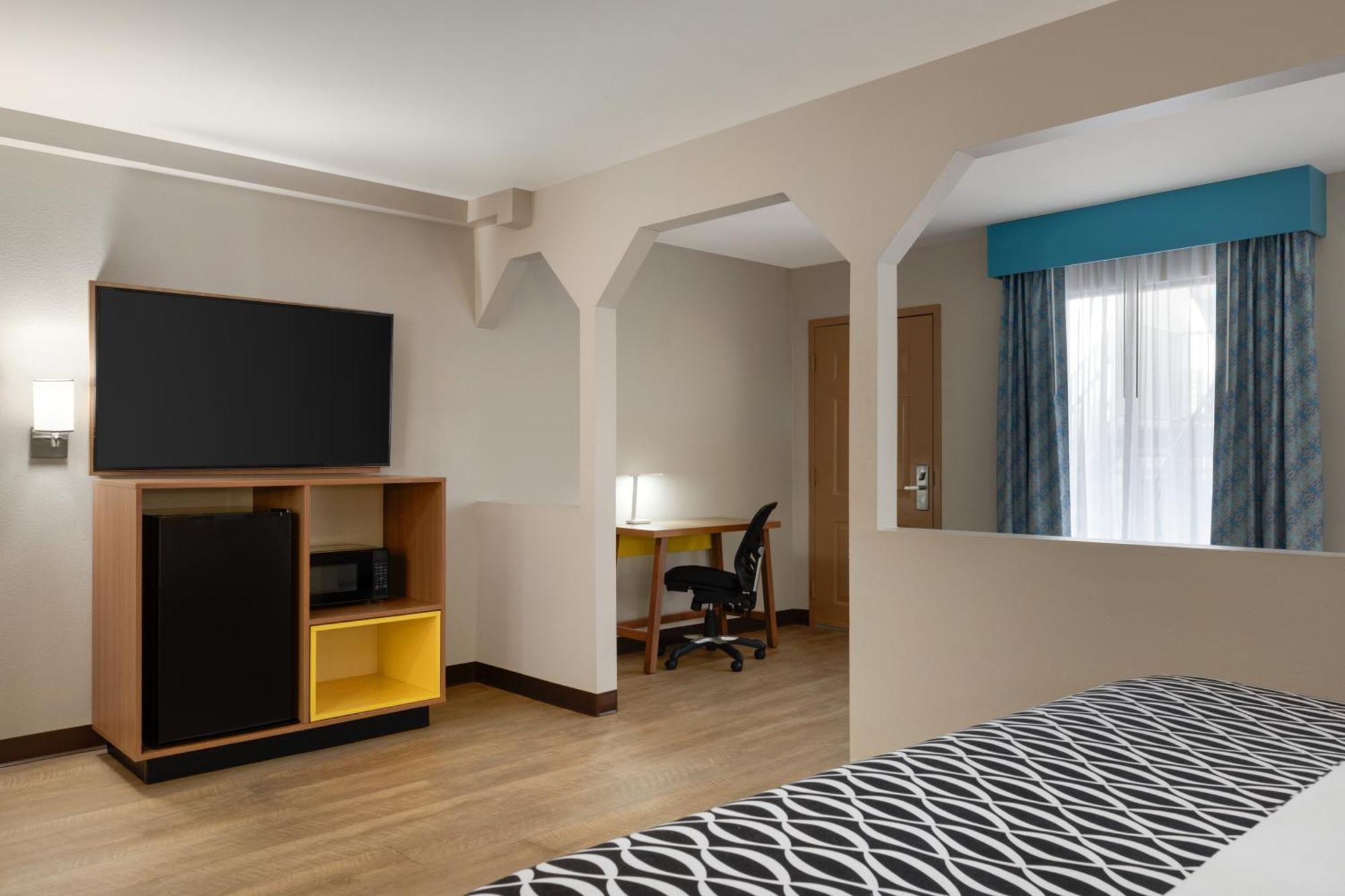 Days Inn By Wyndham Ковингтон Экстерьер фото